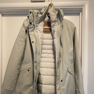 (NWT) Patagonia Vosque 3-in-1 Women’s Parka (S, Dyno White)